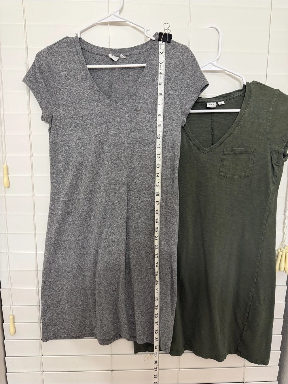 GAP 2 Dresses Womens Casual V-Neck T-Shirt Dress - Gray and Olive Size XS